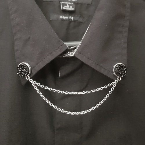 Black druzy collar pin, collar chain, resin collar clip, cardigan clip, collar tip chain, sprarkling, glossy, shiny, shirt brooch with chain