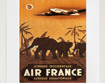 Può includere: Un poster vintage di viaggio per Air France che presenta un aereo stilizzato che vola sopra una scena di giungla con elefanti. Il poster ha uno schema di colori marrone e giallo e il testo "Afrique Occidentale Air France Afrique Equatoriale" è stampato in basso.
