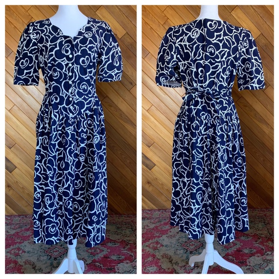 Vintage 80s Navy Floral Cottagecore Cotton Midi D… - image 1