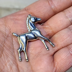 Vintage 1950s Sterling Silver Horse Brooch Lang