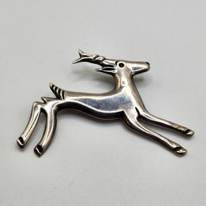 Large Navajo Sandcast Deer Pin Vintage Sterling Silver