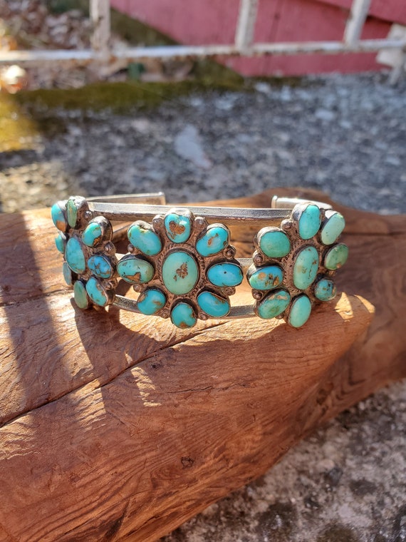 Early Navajo Turquoise Cluster Cuff Bracelet Pump 