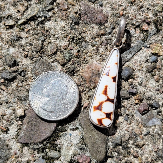 Vintage Sterling Silver Shell Pendant - image 5