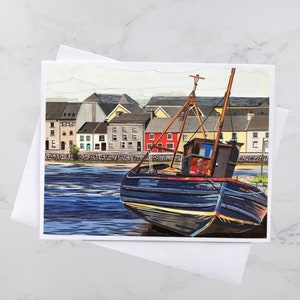 Claddagh Boat Collage Carte de vœux 5 x 7, Maisons colorées Irlande, Papier collage art, Art nautique, Andrea Crouse, Livraison gratuite
