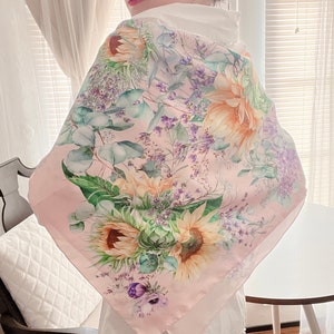 100% Maulbeerseide, Schal, Köper, Blumenmuster, handgerollter Saum 35 &quot;x 35&quot; quadratisch für die ganze Saison als Geschenk verpackt (Sonnenblumen-Lavendel - Pink)
