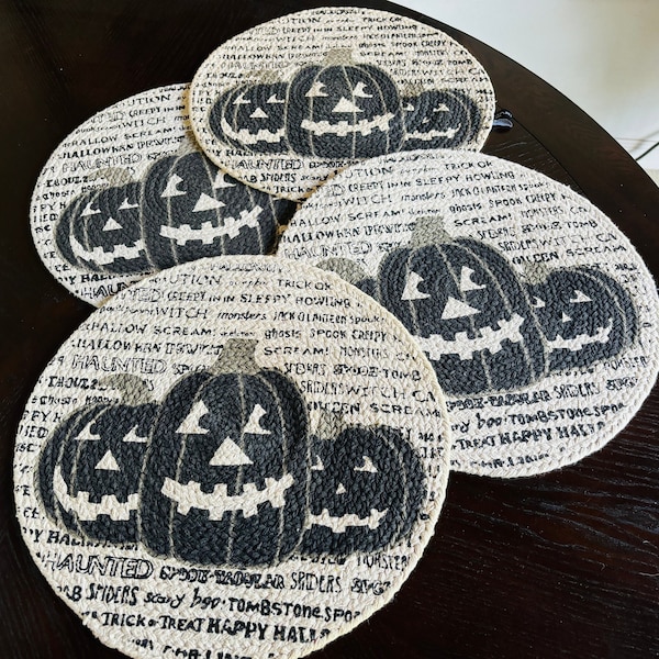 TAHARI Home Curious Halloween 3 Pumpkins Braided Cotton 15” Round PLACEMATS, Set of 4