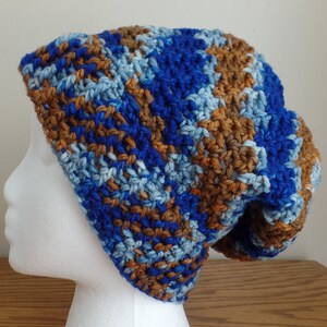 Häkeln Sie Damen Beanie, blau, braun