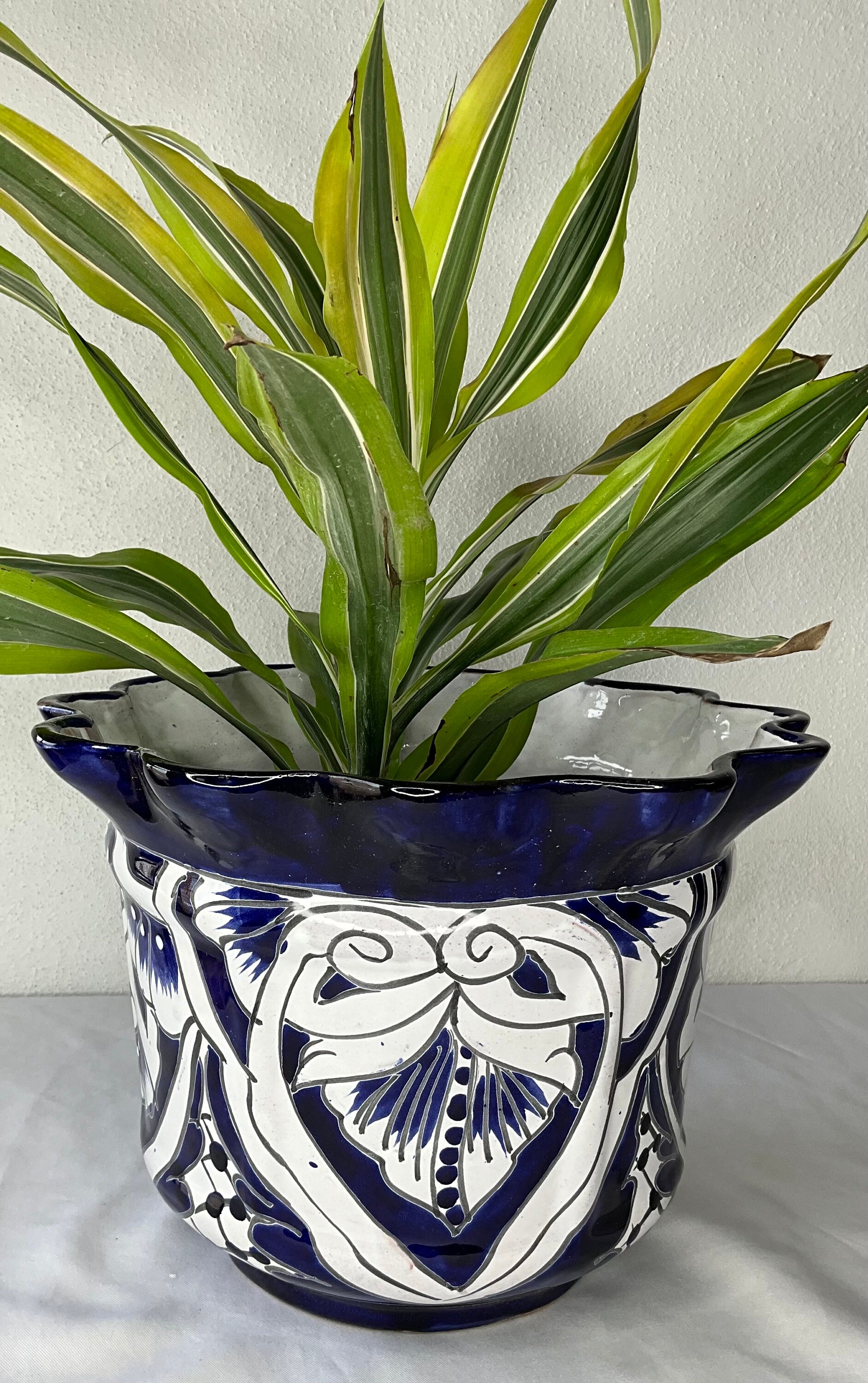 Talavera Flor Pot