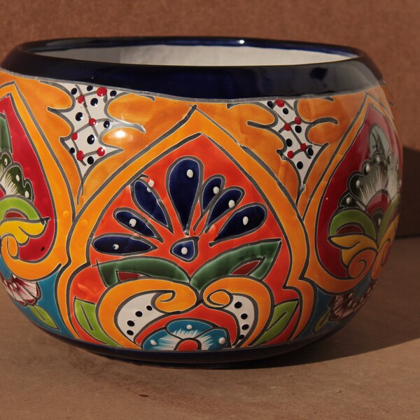 Round colorful flower pot