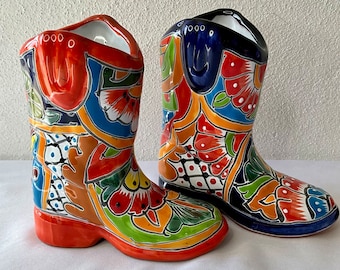 Boot vase Talavera