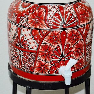 Talavera water container