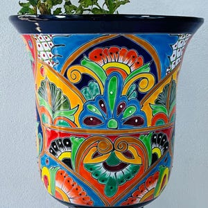 Talavera Glass Shape pot