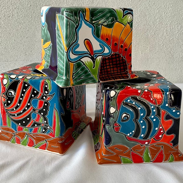 1 Talavera cubierta  para caja de pañuelos