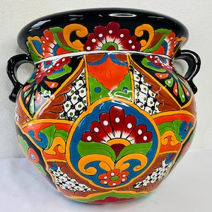 Talavera wall pot