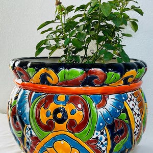 Bunter Talavera-Topf
