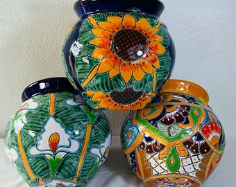 Talavera wall pot