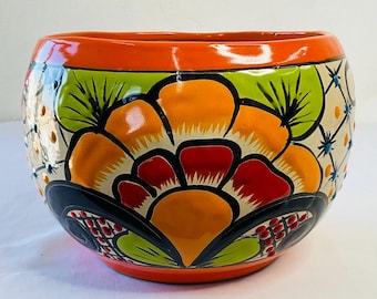 Round colorful flower pot