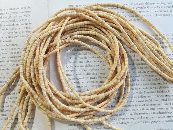 5mm natural beige color sea shell heishi beads, natural MOP heishi chip beads, 24 inch