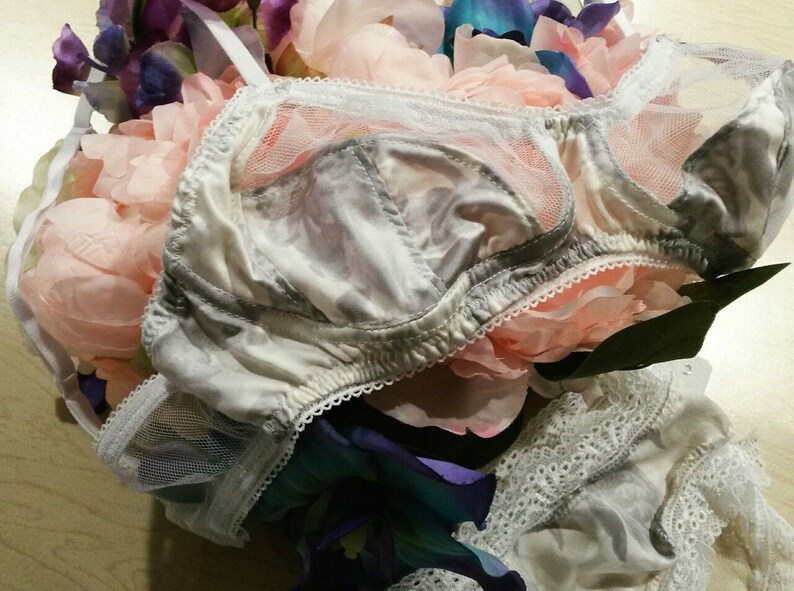 Silky Rose Pastel Monochrome Grey with Mesh Bra 30-40 AAA-DDD