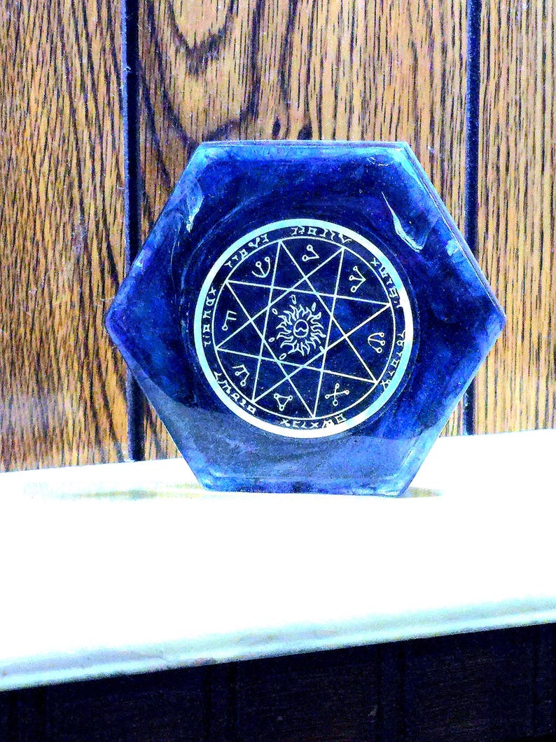 Dark Purple Resin Hexagon Altar Tray with Holographic Occult Seal, Witchy Trinket Dish, Celestial Sigil Coaster, Gothic Home Decor image 1