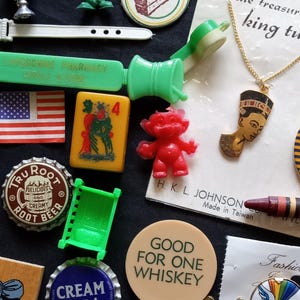 40-piece junk drawer lot miniatures thimble troll Ziggy sticker pendant charms trinkets destash lot