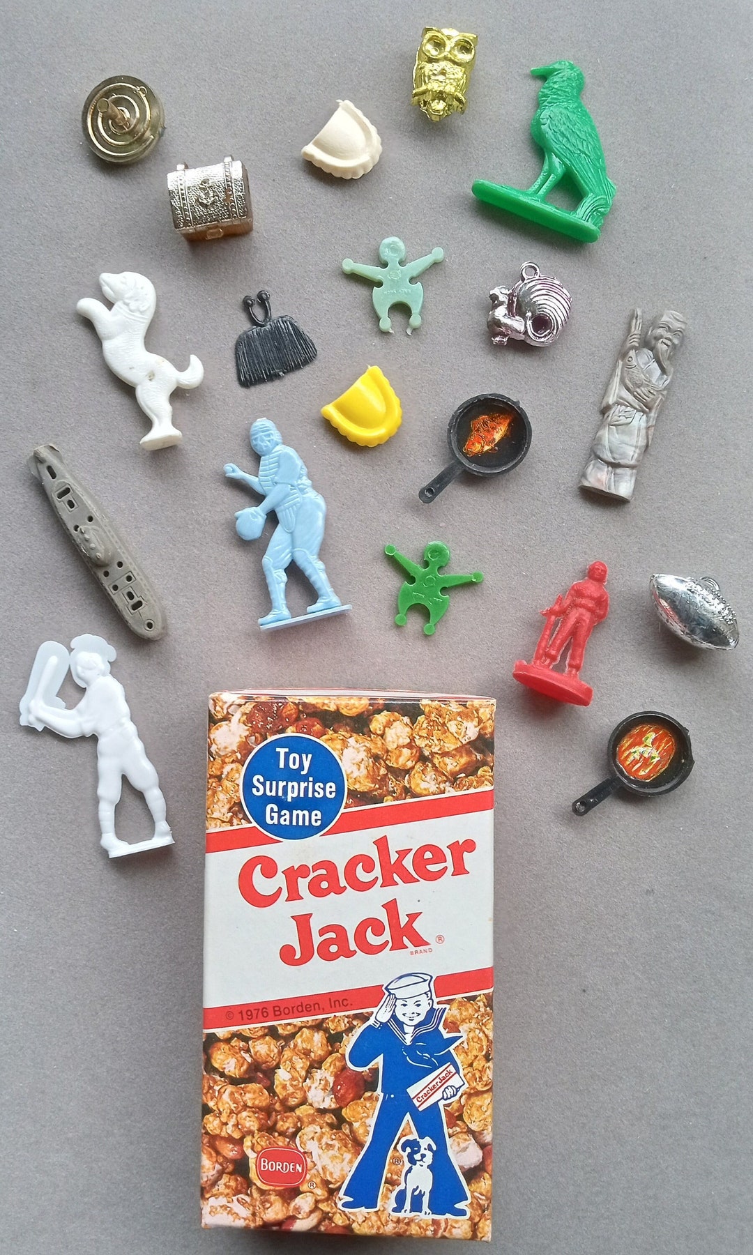 Lot of 19 Vintage Cracker Jack Gum Ball Machine Toy Prizes Box Etsy
