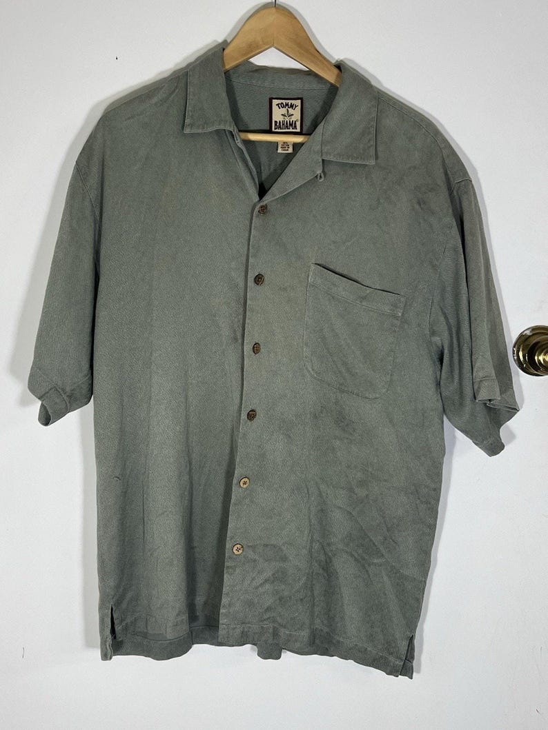 Tommy Bahama Men’s Silk Blend Short Sleeve Button Down Shirt Sage Green Size M image 1