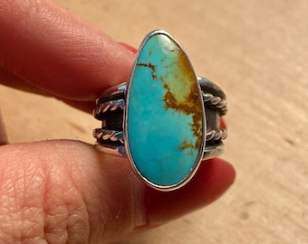 Kingman Gold turquoise signet ring - 6