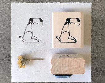 East Of India: Rubber Stamp Collection - Charlie The Sitting Dog