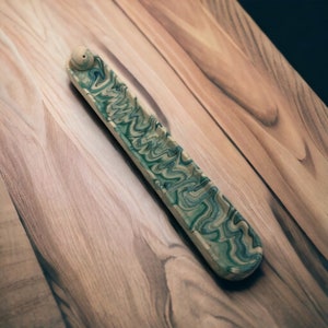 Handmade Jesmonite incense holder - Green Marble