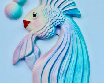Cuadros de pared de peces de yeso de inspiración vintage: decoración playera antropomórfica de estilo vintage.