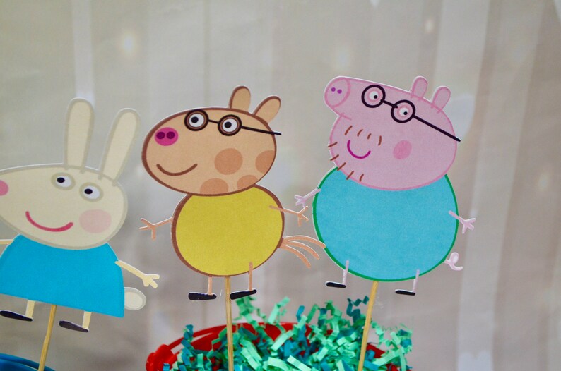 Peppa Pig Birthday Party Centerpiece Picks Peppa Pig Decorations Peppa Pig Centerpieces Peppa Pig Table Decor