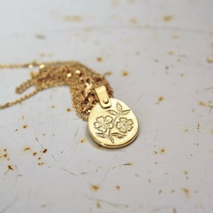 Floral Solid Gold Necklace Engraved vintage style oval pendant Mother Jewelry Gift for Mom raw 14k Gold Necklace Unique Minimalist artisan