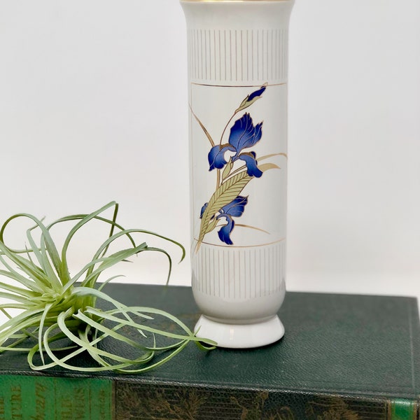 Vintage Otagiri Grand Iris Bud Vase, Made in Japan