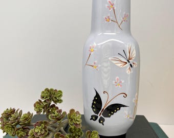 花と蝶の装飾陶器花瓶 約15cm UC & GC 花瓶 高さ15 1/2インチ ペルー製 琥珀色の蝶と花 - Etsy 日本