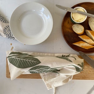 Baguette Bag Strelitzia bread storage for crispy bread, large bread bag, bakers gift. image 3