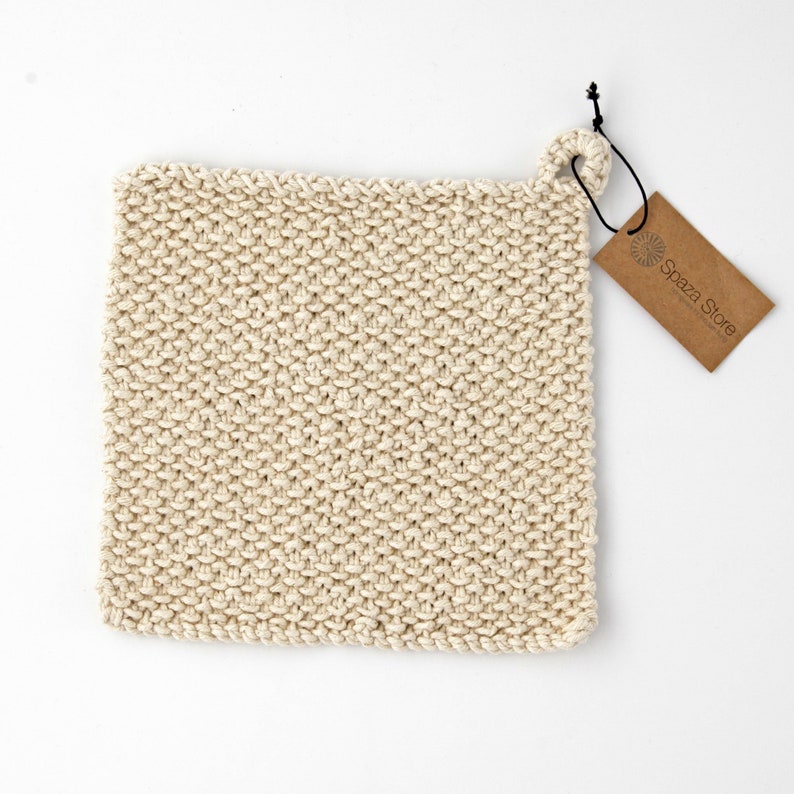 Pot Holder : old school knitted kitchen hot pad image 0