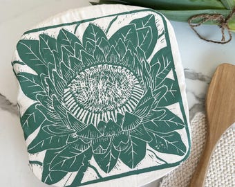 Square Casserole Dish Cover: Protea Print, GOTS Cotton, Microwave Safe