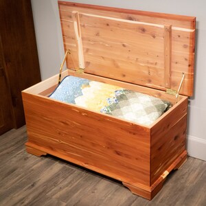 Dutchcrafters medium cedar store wood hope chest