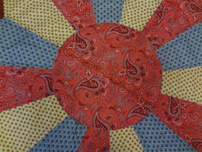 Dutchcrafters 27 Round Star Vintage Americana Paisley Etsy