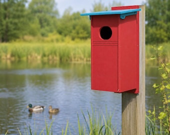 DutchCrafters Large Poly 4x4 Post Mount Duck Box, Nesting Shelter for Ducks, Waterfowl Bird House - Amish Made in USA