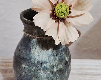Pequeño jarrón de cerámica, maceta para flores pequeñas