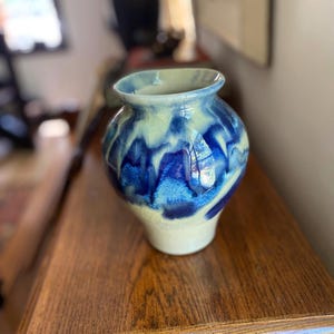 Les Mitchell Studio Pottery Vase | Blue  Drip Glaze Art Pottery |