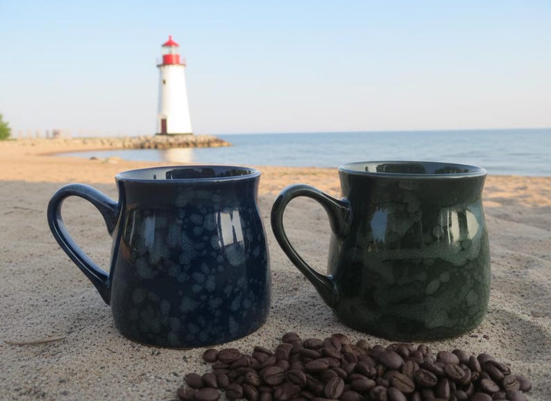 Tazas Michigan con diseño artístico arenado en azul marino o verde bosque imagen 3