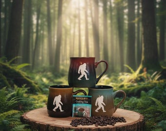 Taza rústica de 16 onzas con diseño de Pie Grande/Sasquatch arenado