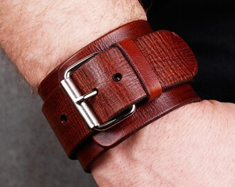 Handmade Brown Leather Cuff Bracelet: Italian Leather Accessory