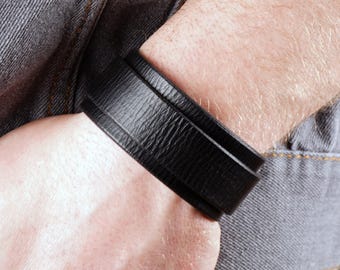 Handmade Leather Cuff Bracelet, Unisex Wristband