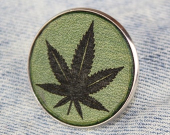 Marijuana Leaf Leather Pin Badge, Rastafari Gift