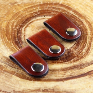 Cable organizer, Cord holder, Cable organizer, Leather earbud holder , Great gift!