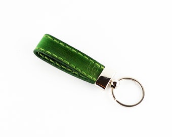 Leather key chain, leather key fob, handmade green key chain, leather key ring, handmade leather accessories.